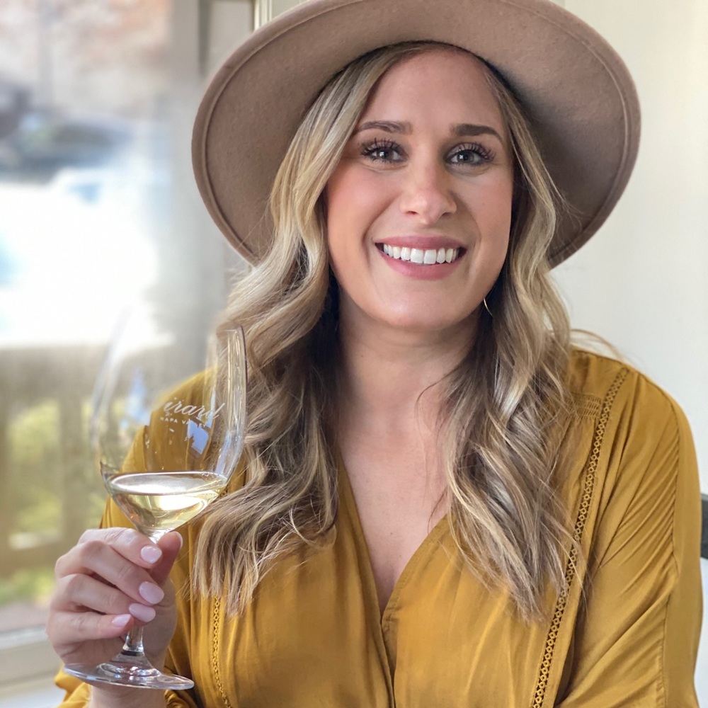 Meet your Posher, Cassaundra